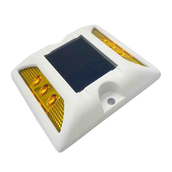 125 * 110 * 25mm Lampu Surya Pencahayaan Jalan Penanda Jalan Raya Mata Kucing Surya