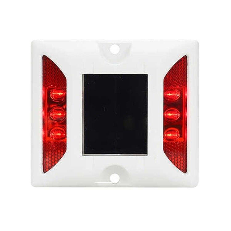 Epistar LED Chip Aluminium Solar LED Road Studs 2.5V Untuk Solusi Keamanan Jalan