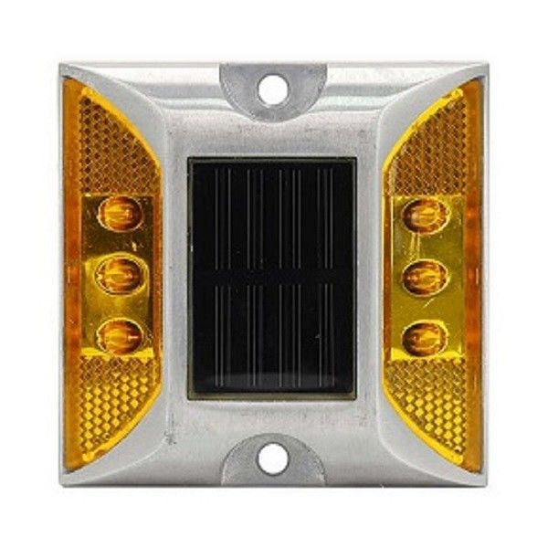 Warna Kuning Pencahayaan Surya Jalan Pencahayaan IP68 Waterproof 6pcs LED